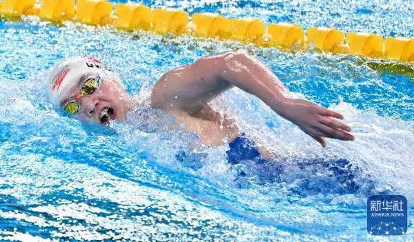 女子4×200米游泳接力决赛_游泳4×100米接力赛_中国女子400x100米游泳接力冠军