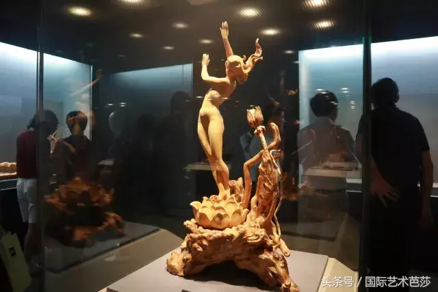 工艺品奖杯_手工杯大师排名_世界杯工艺作品