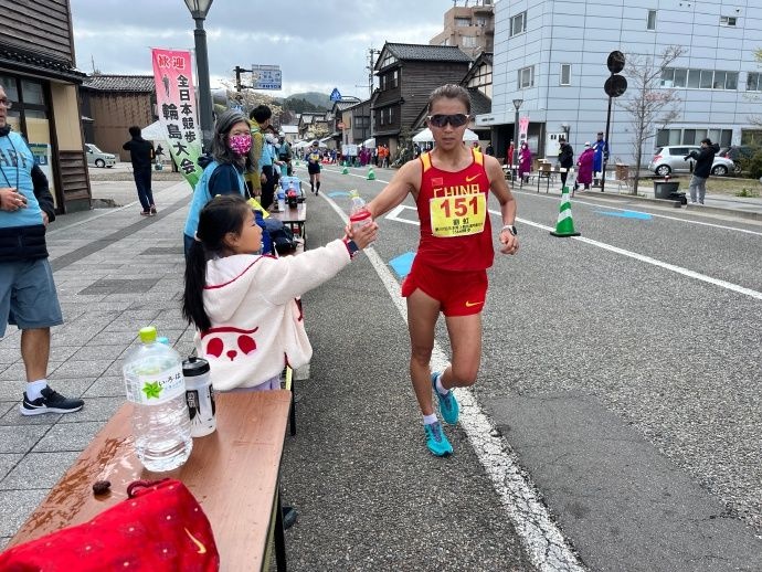 女子冠军竞走刘宏中国队视频_女子冠军竞走刘宏中国选手_中国女子竞走冠军刘宏